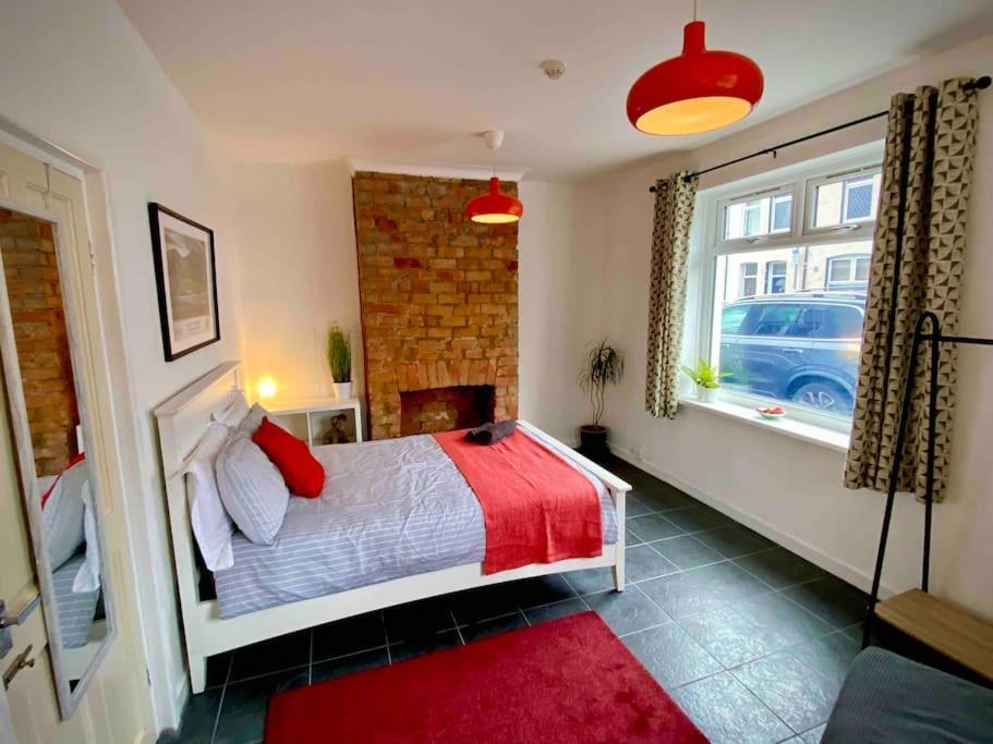 Brickworks - 2 Bedrooms, 15 Mins Walk To The Centre, With Garden Cardiff Exterior photo